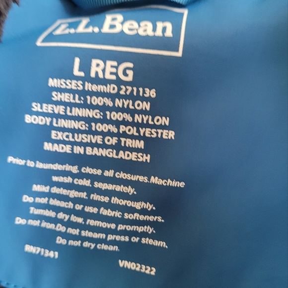Women's LL BEAN Winter Warmer Jacket/coat.  Size large - Picture 2 of 3